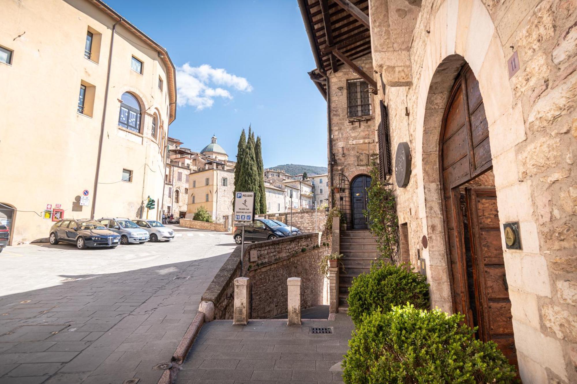 Residenza D'Epoca San Crispino Aparthotel Assisi Exterior foto