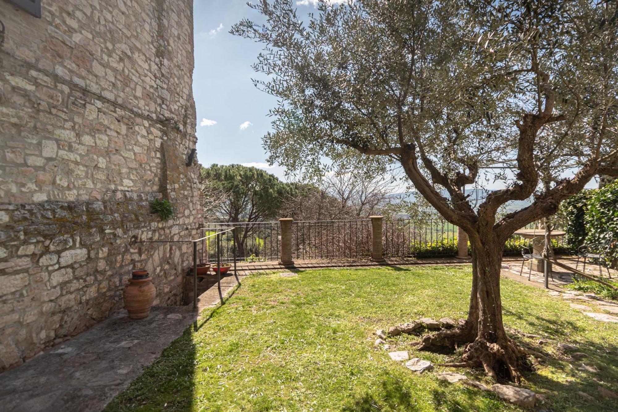 Residenza D'Epoca San Crispino Aparthotel Assisi Exterior foto